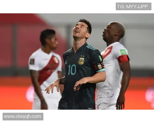 重庆足球队在世界杯积分榜上以77分稳居第一名展现强劲实力